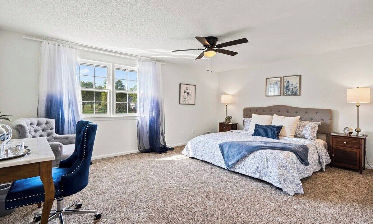 Photo of Bedroom in Blue Springs