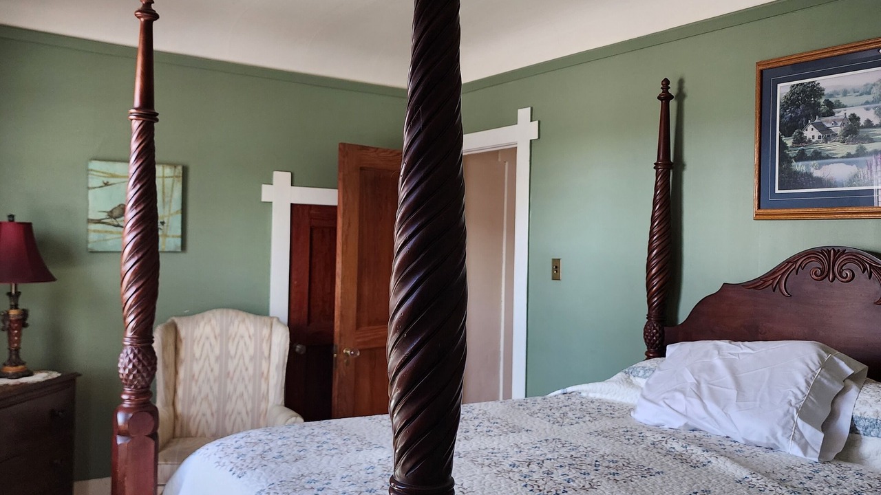 Photo of Bedroom in Cheyenne