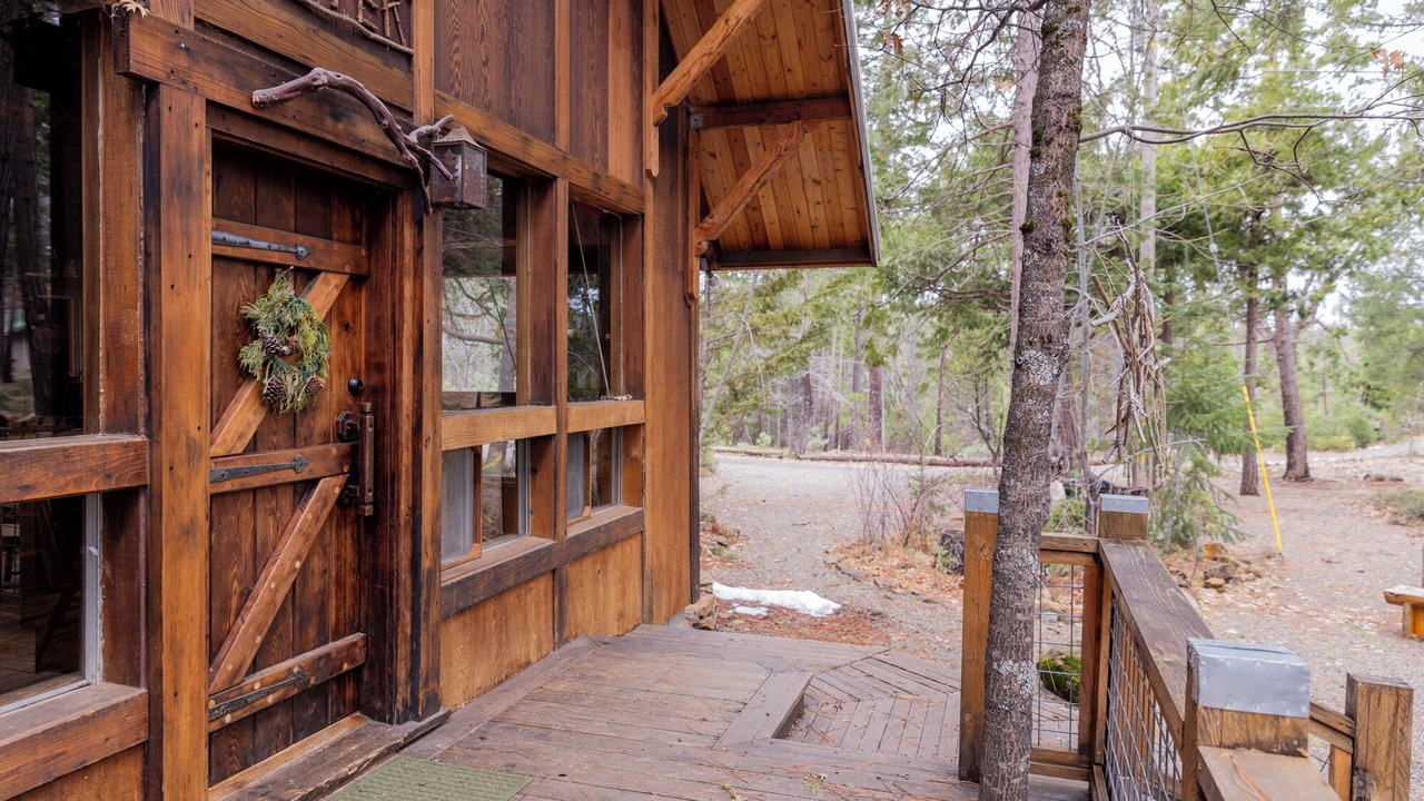 Photo of Outdoor in Groveland