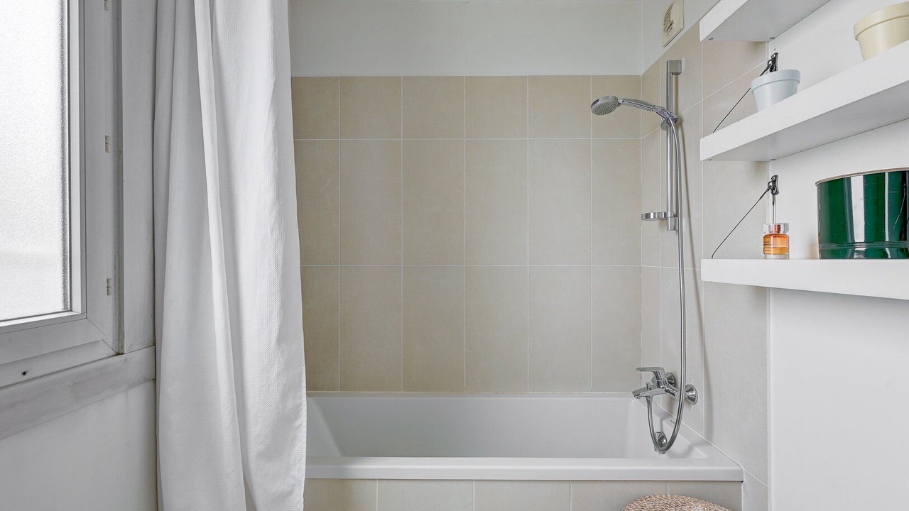 Photo of Bathroom in Gambetta