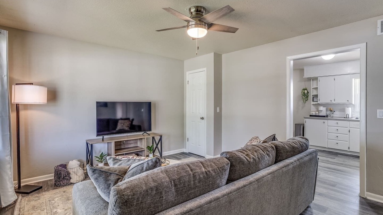 Photo of Livingroom in Andover