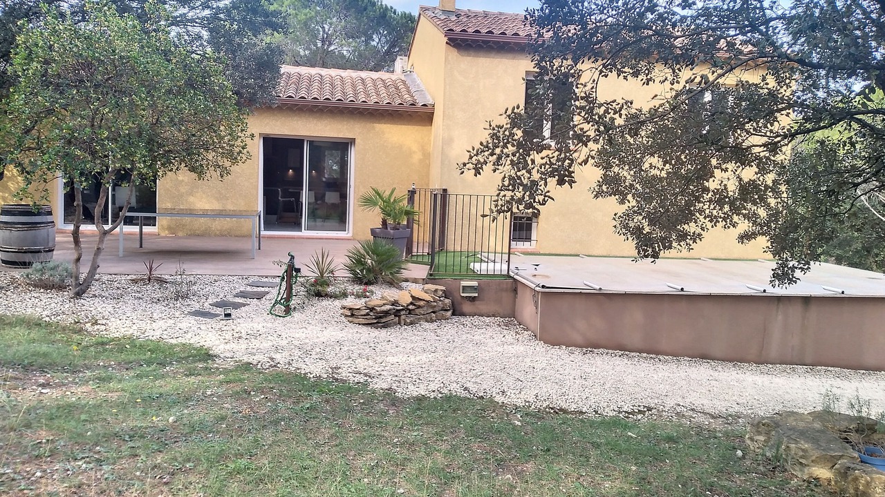 Photo of Outdoor in Rochegude
