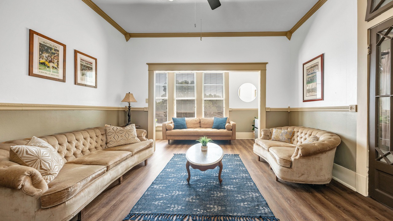 Photo of Bedroom in Downtown
