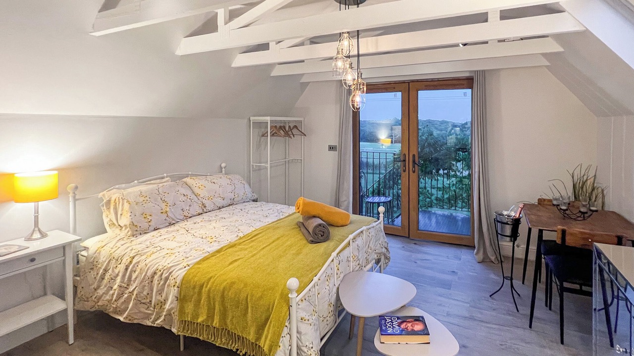 Photo of Others in Horsham