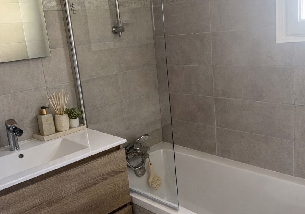 Photo of Bathroom in La Barantonnerie