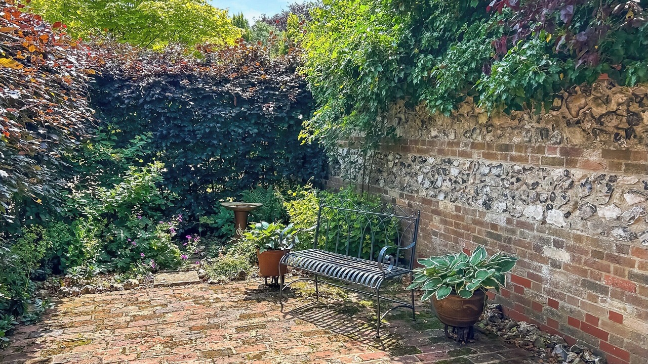 Photo of Others in Broad Chalke