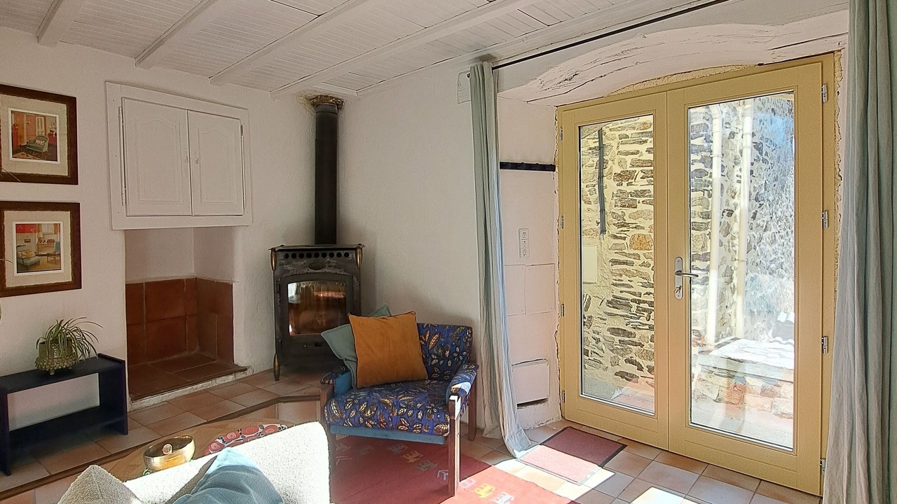Photo of Livingroom in Dompnac