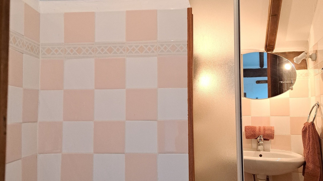 Photo of Bathroom in Dompnac
