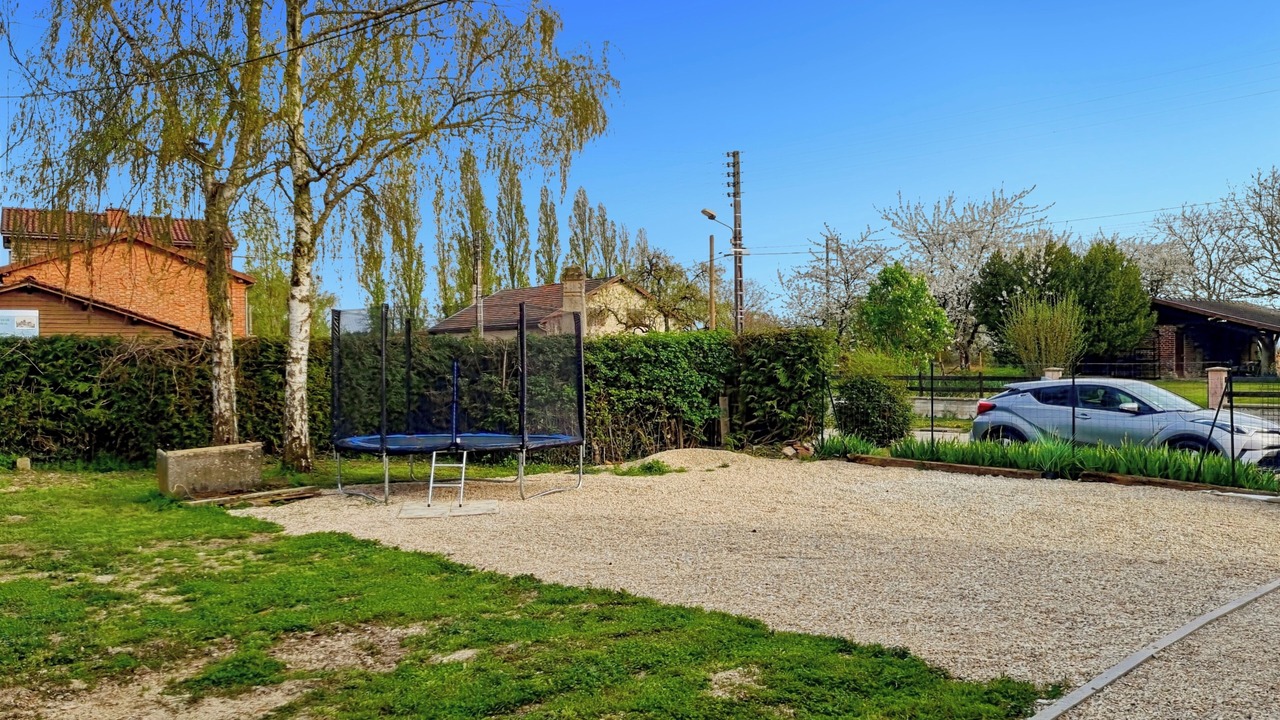 Photo of Outdoor in Joncreuil