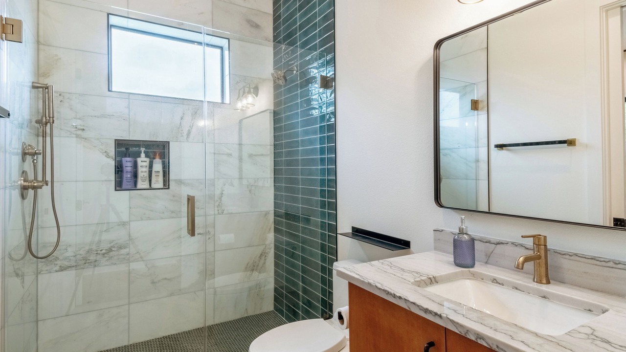 Photo of Bathroom in Comanche Trail