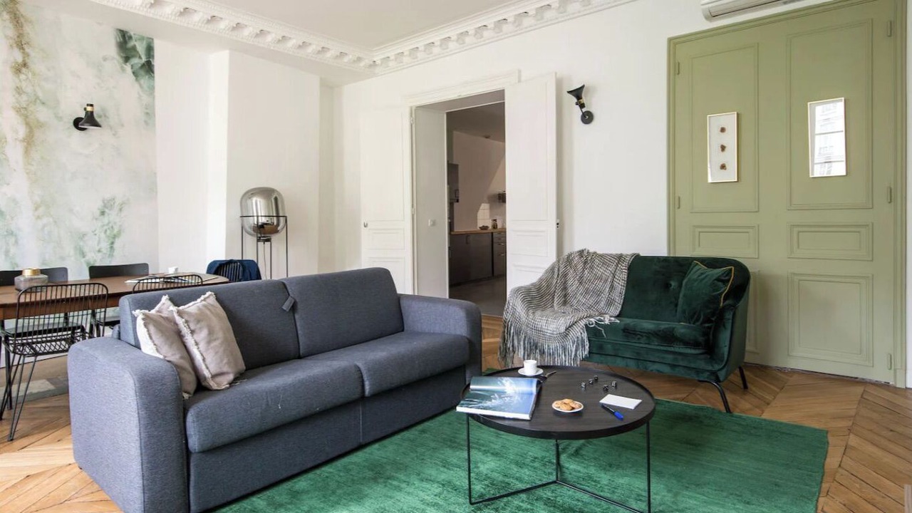 Photo of Livingroom in Arts-et-Metiers