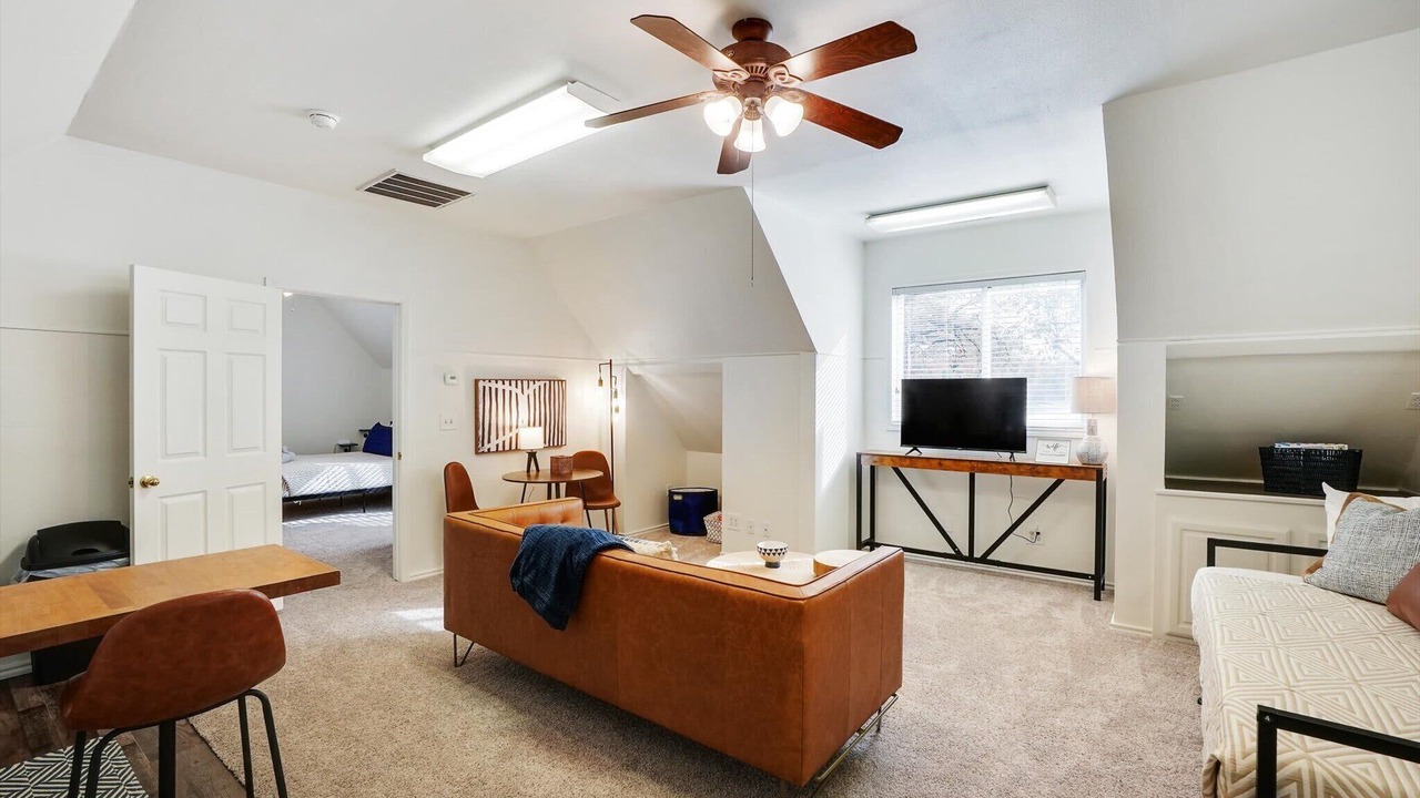 Photo of Bedroom in Roanoke