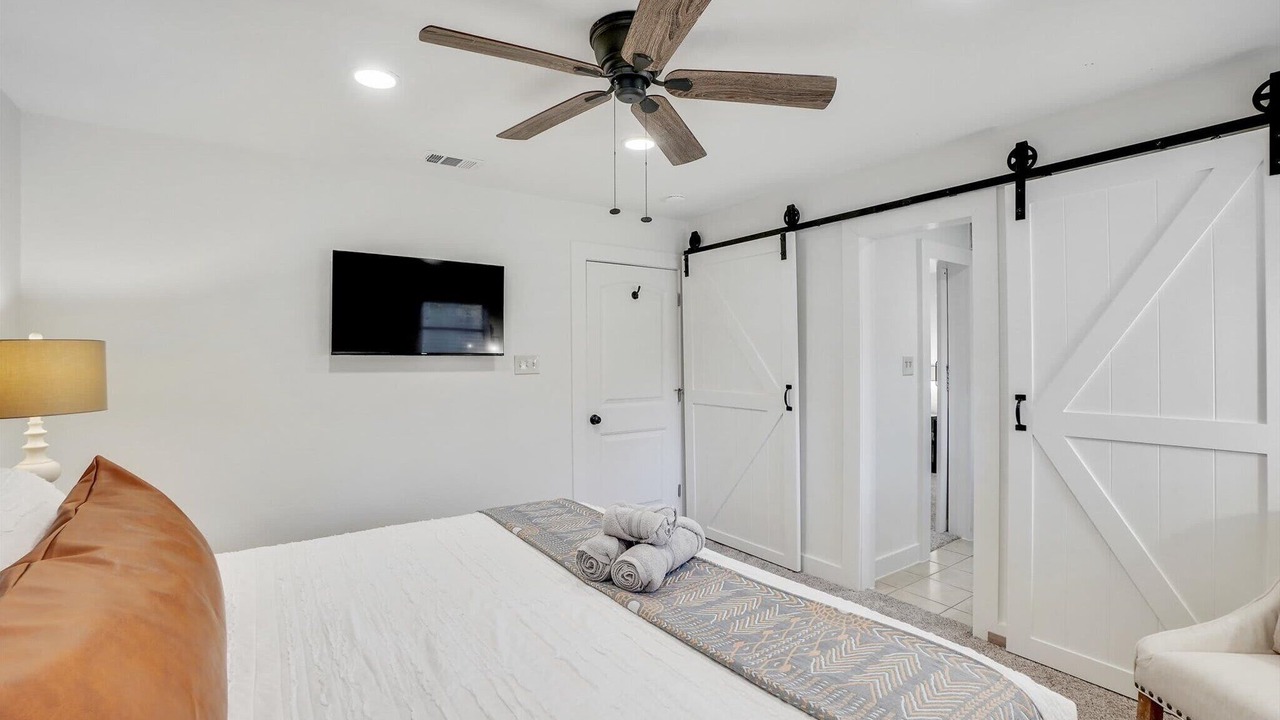 Photo of Bedroom in Roanoke
