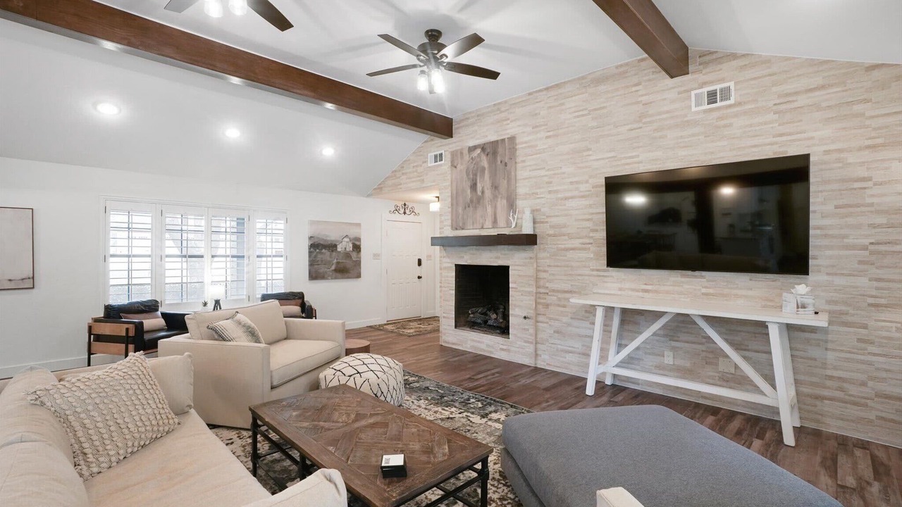 Photo of Livingroom in Roanoke
