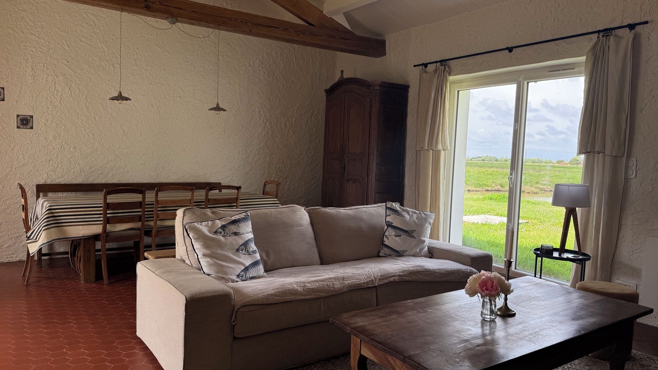Photo of Livingroom in Beauvoir-sur-Mer