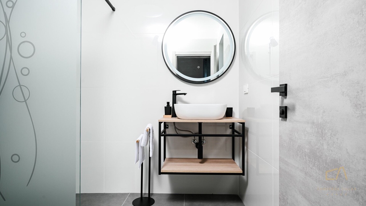 Photo of Bathroom in Risika