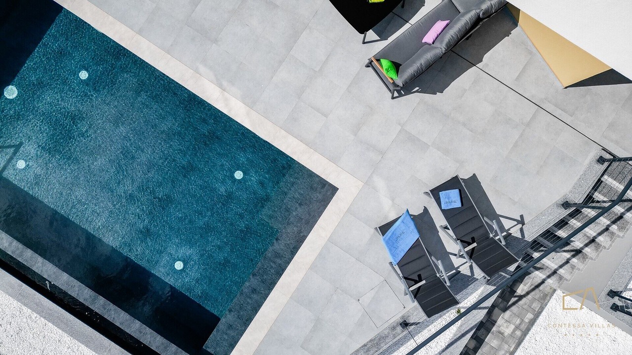 Photo of Outdoor in Risika