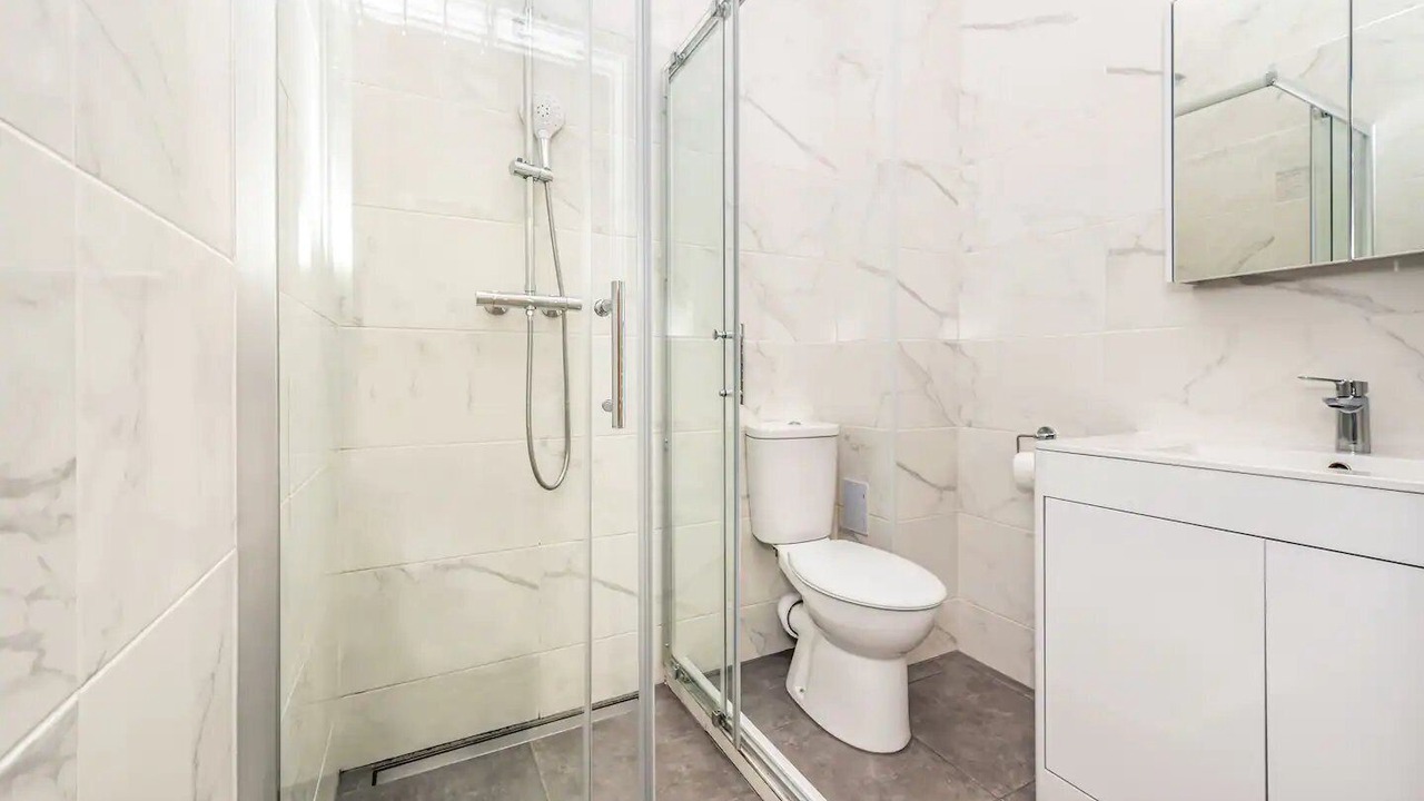 Photo of Bathroom in Larkhall