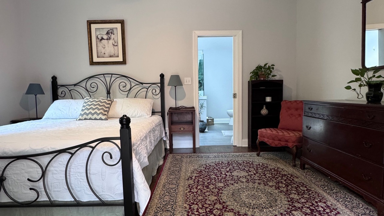 Photo of Bedroom in Smyrna