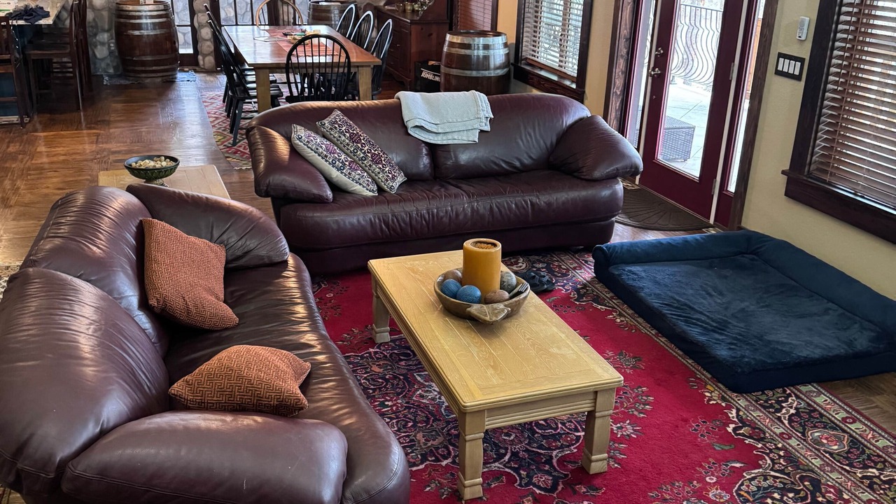 Photo of Livingroom in Hawkins