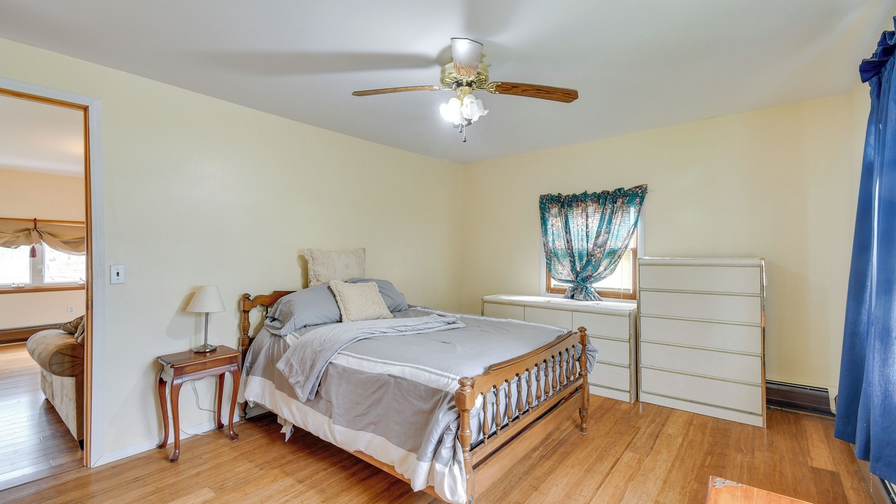 Photo of Bedroom in Baldwinsville