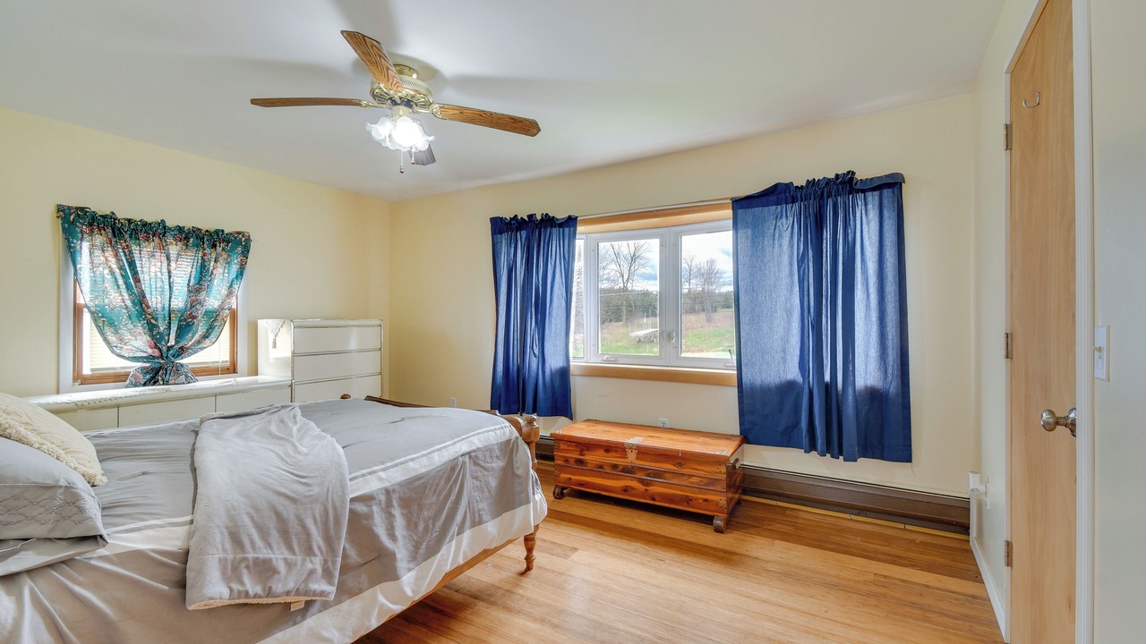 Photo of Bedroom in Baldwinsville