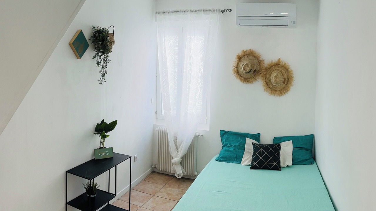 Photo of Bedroom in Beziers