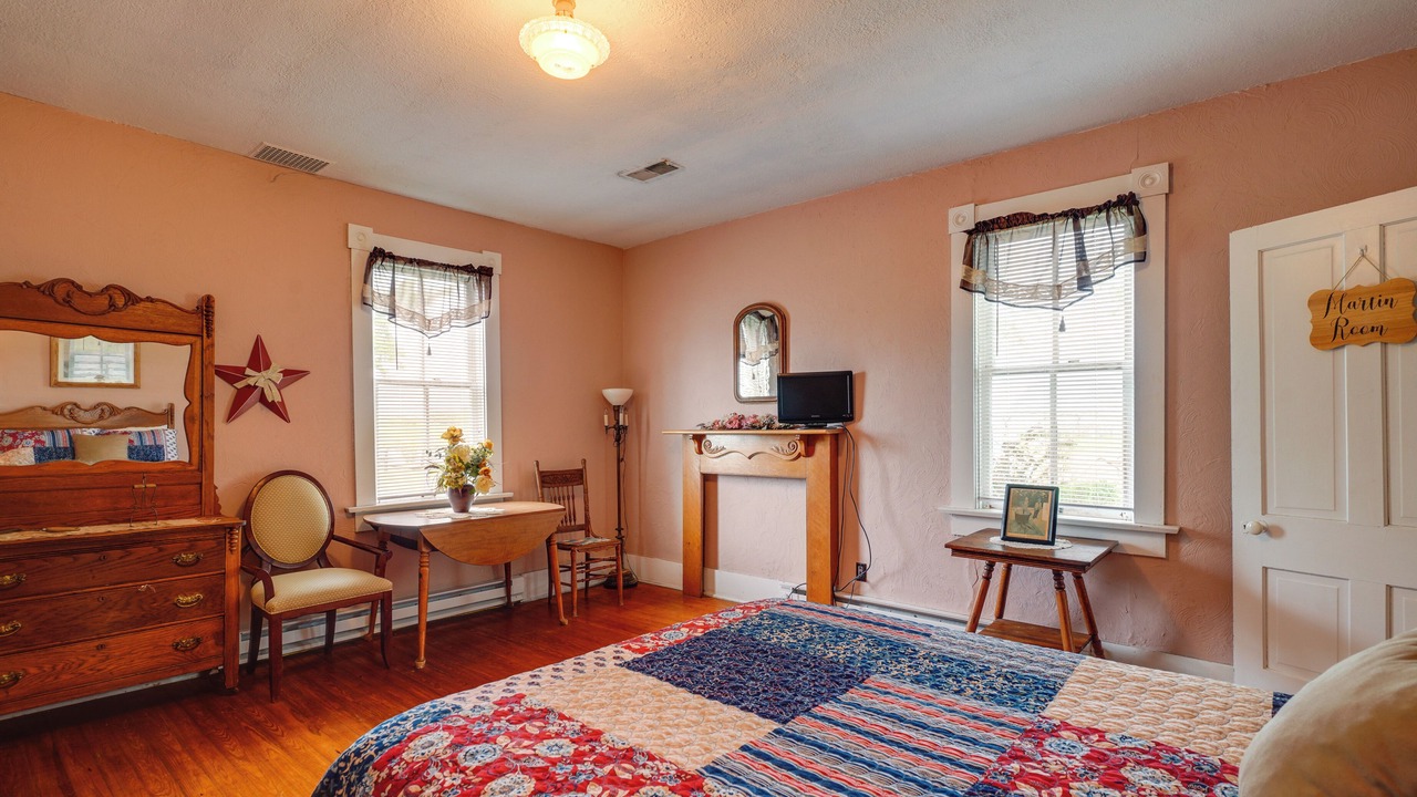 Photo of Bedroom in Rosebud