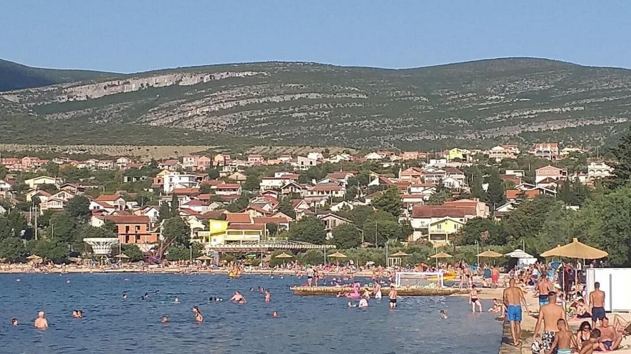 Photo of Others in Gornji Karin