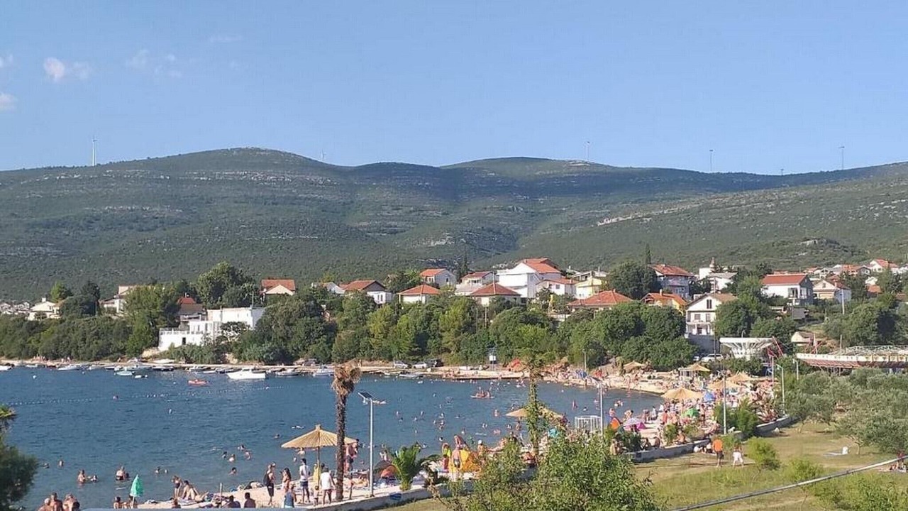 Photo of Others in Gornji Karin