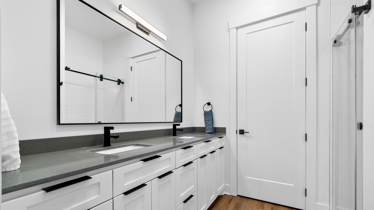 Photo of Bathroom in Rockwell