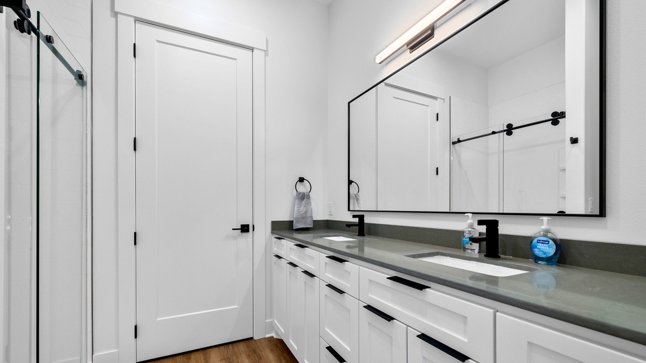 Photo of Bathroom in Rockwell