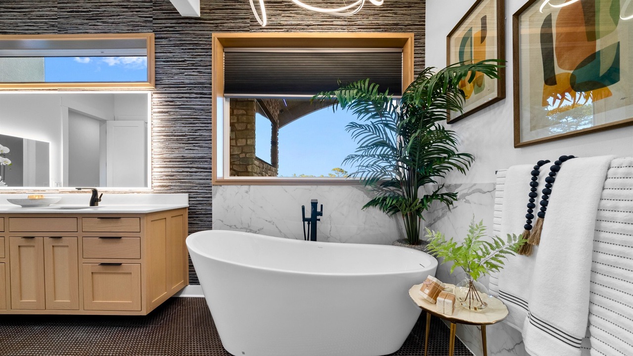Photo of Bathroom in Rockwell