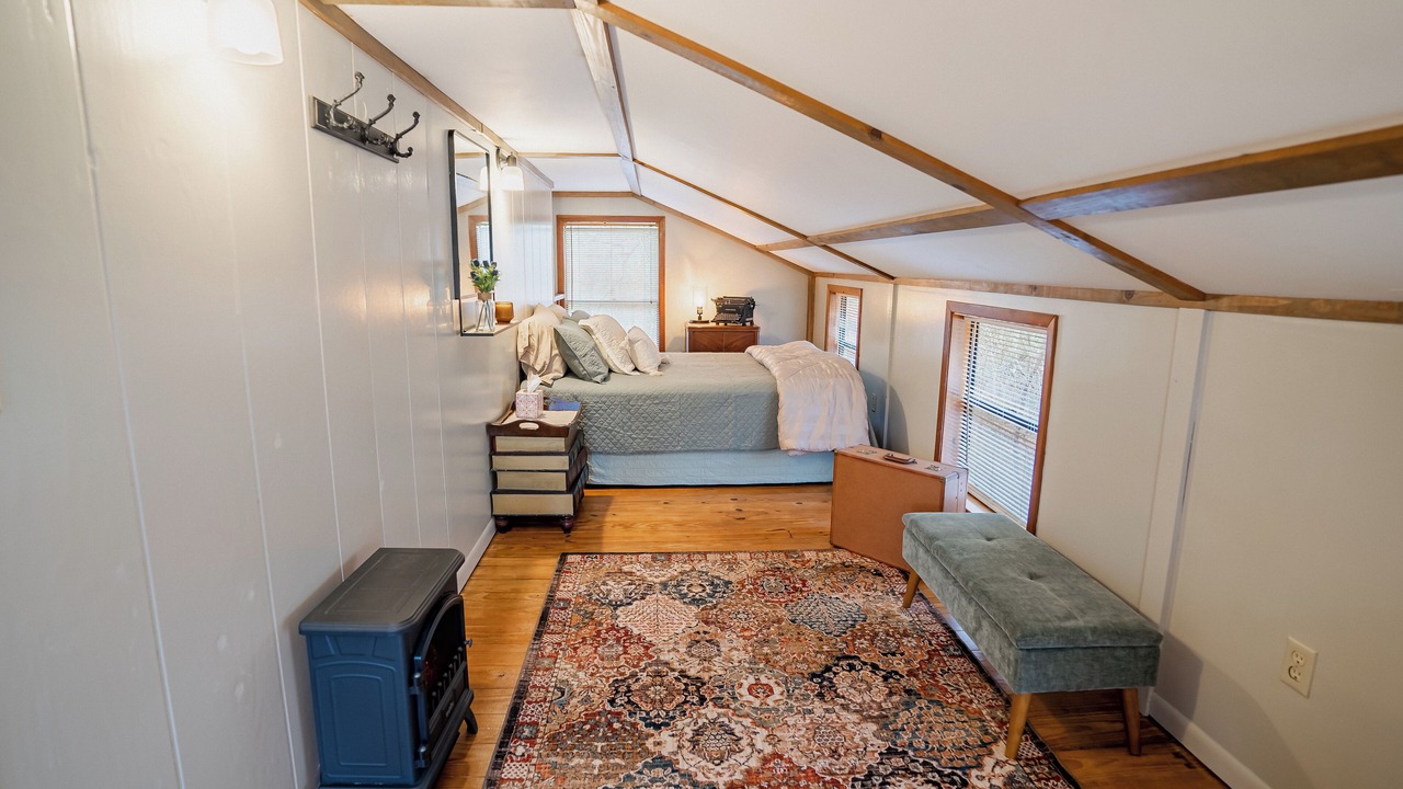 Photo of Bedroom in Nacogdoches