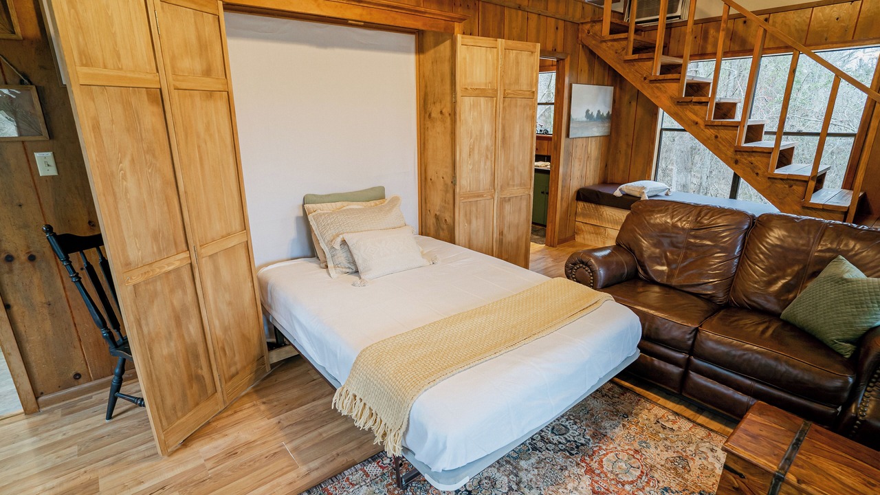 Photo of Bedroom in Nacogdoches