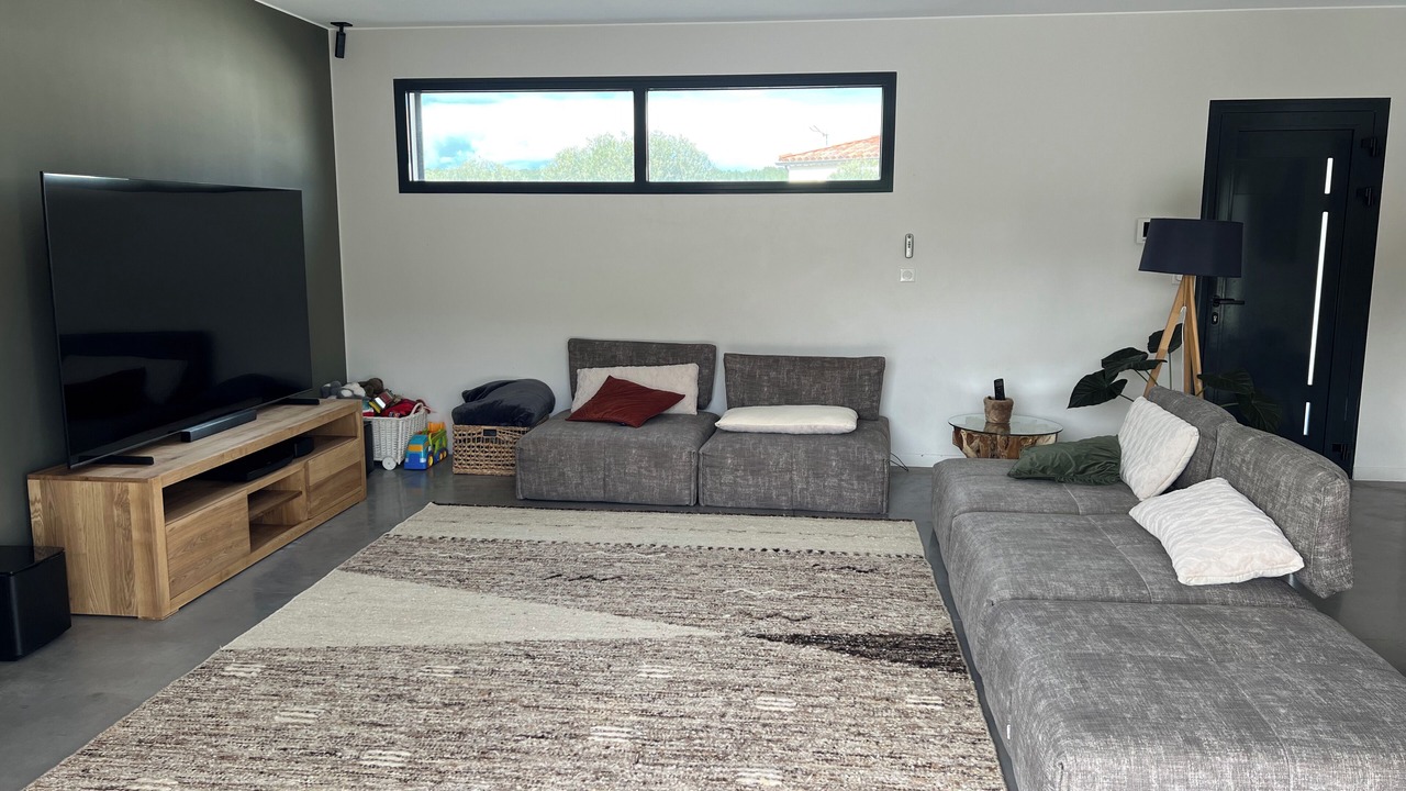 Photo of Livingroom in Bellegarde