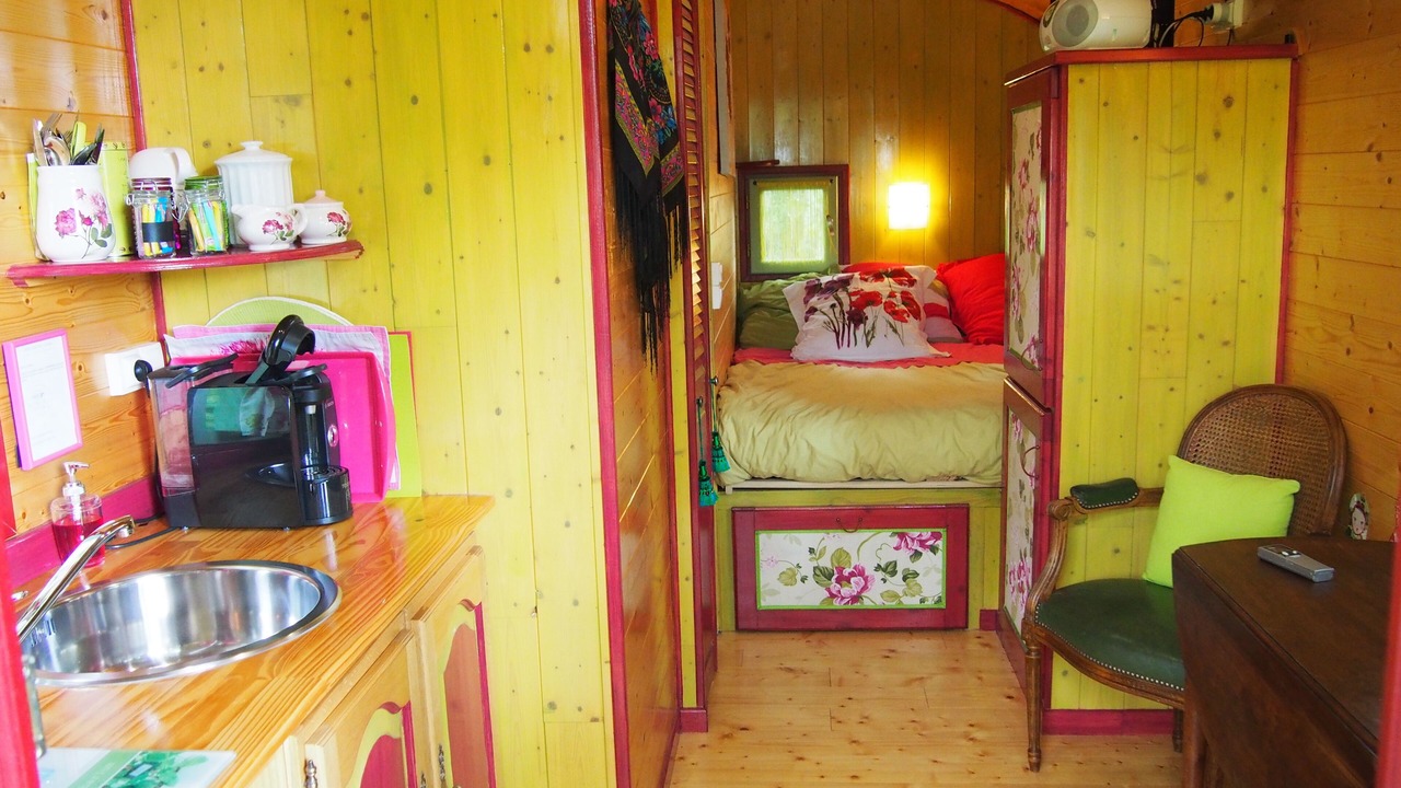 Photo of Bedroom in Beaulieu-les-Loches