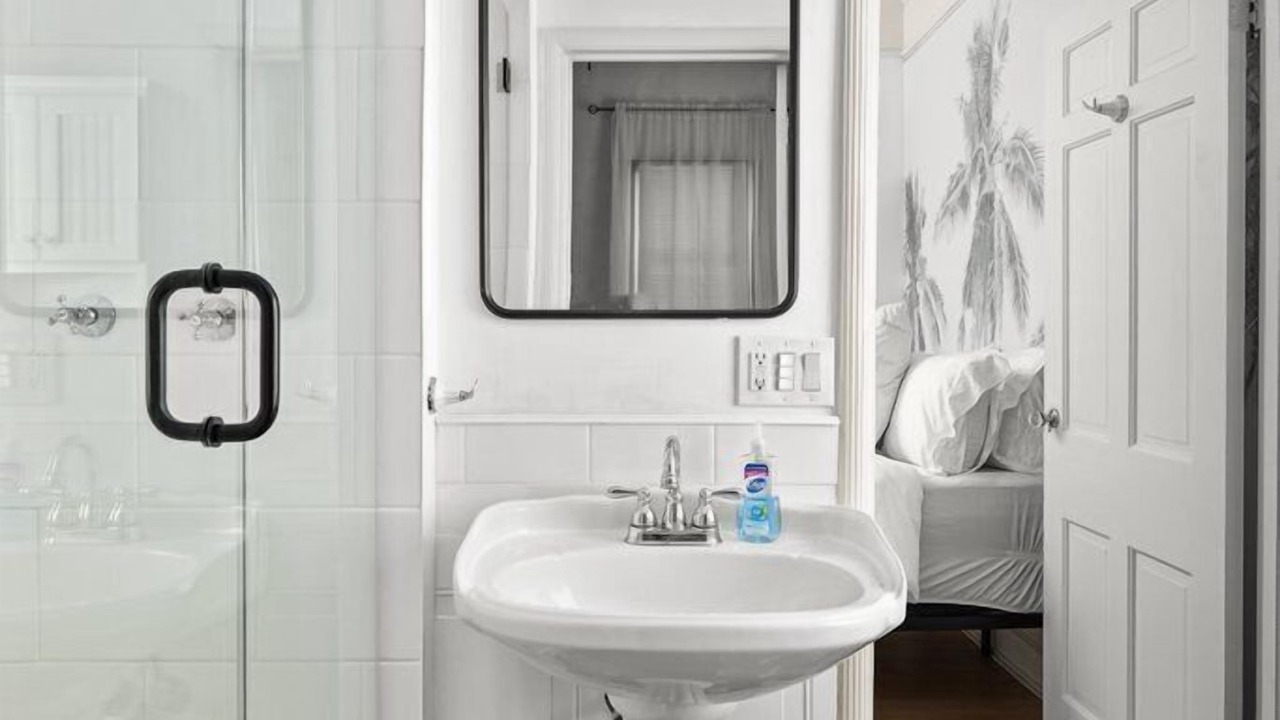 Photo of Bathroom in Davenport