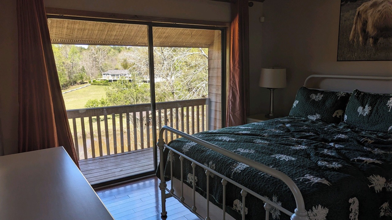 Photo of Bedroom in Macon