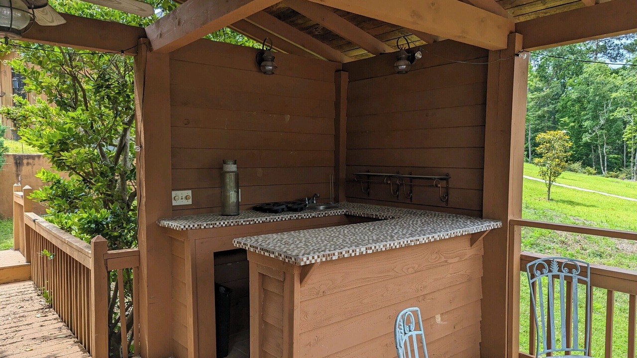 Photo of Patio Balcony in Macon
