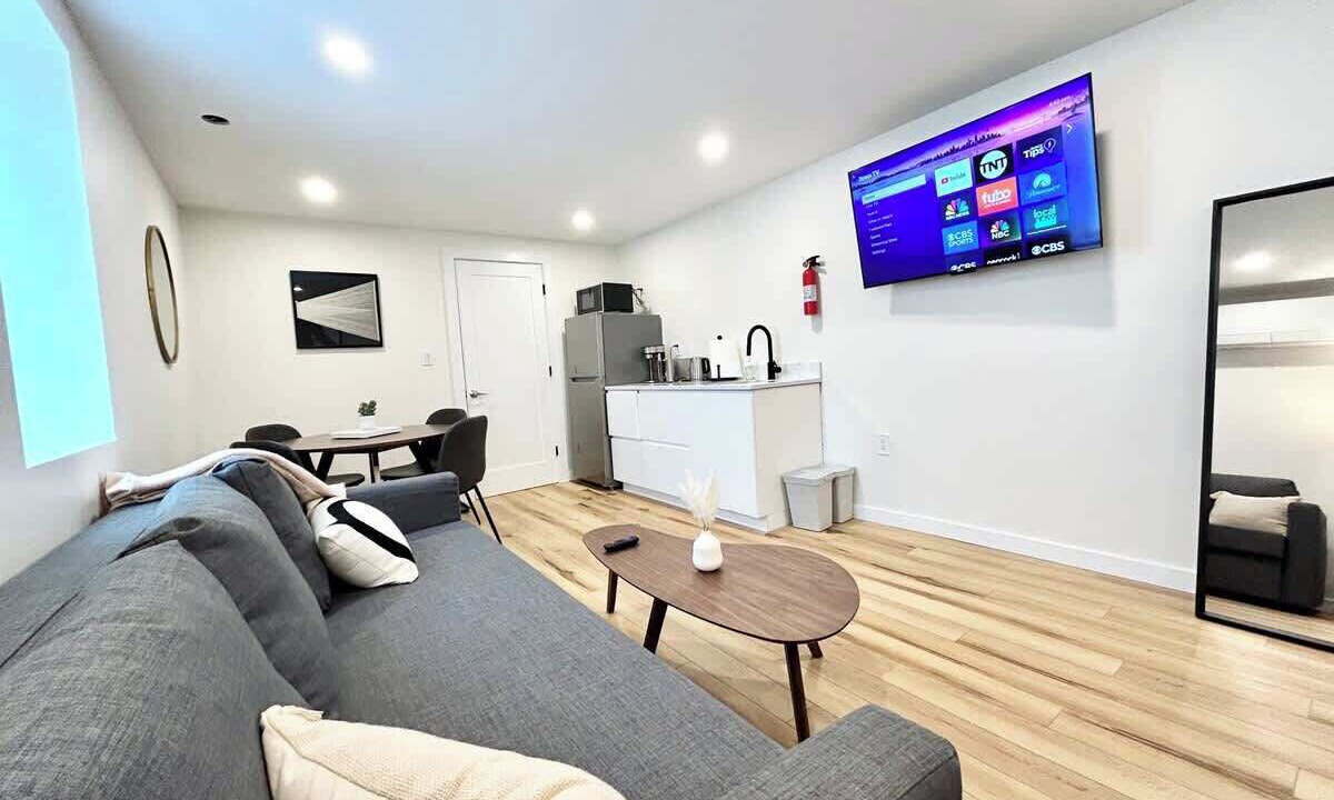 Photo of Livingroom in Arlington