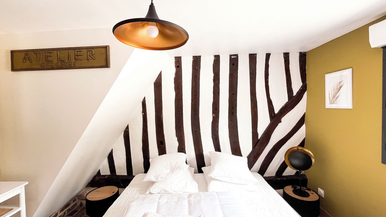 Photo of Bedroom in Saint-Etienne-la-Thillaye