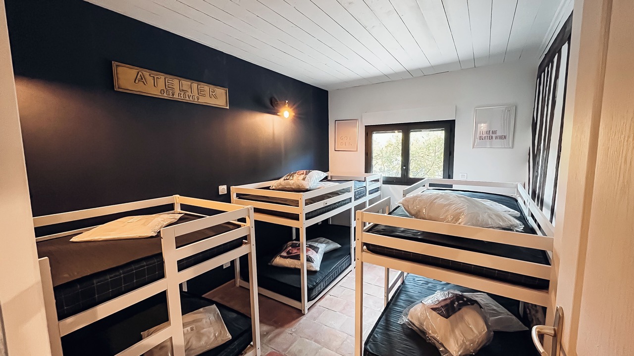 Photo of Bedroom in Saint-Etienne-la-Thillaye