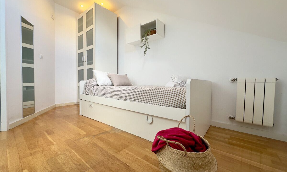 Photo of Bedroom in Somo