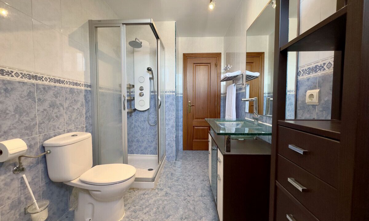 Photo of Bathroom in Somo