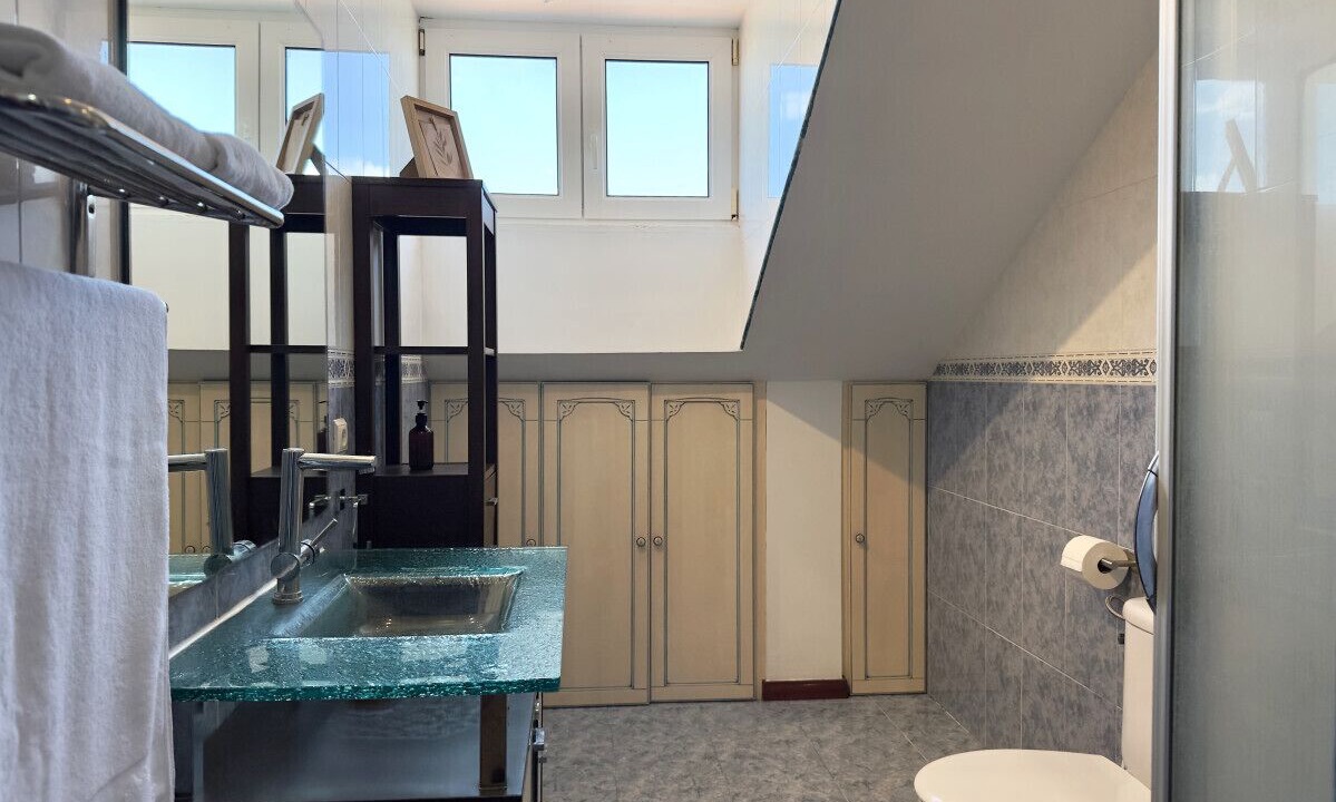 Photo of Bathroom in Somo