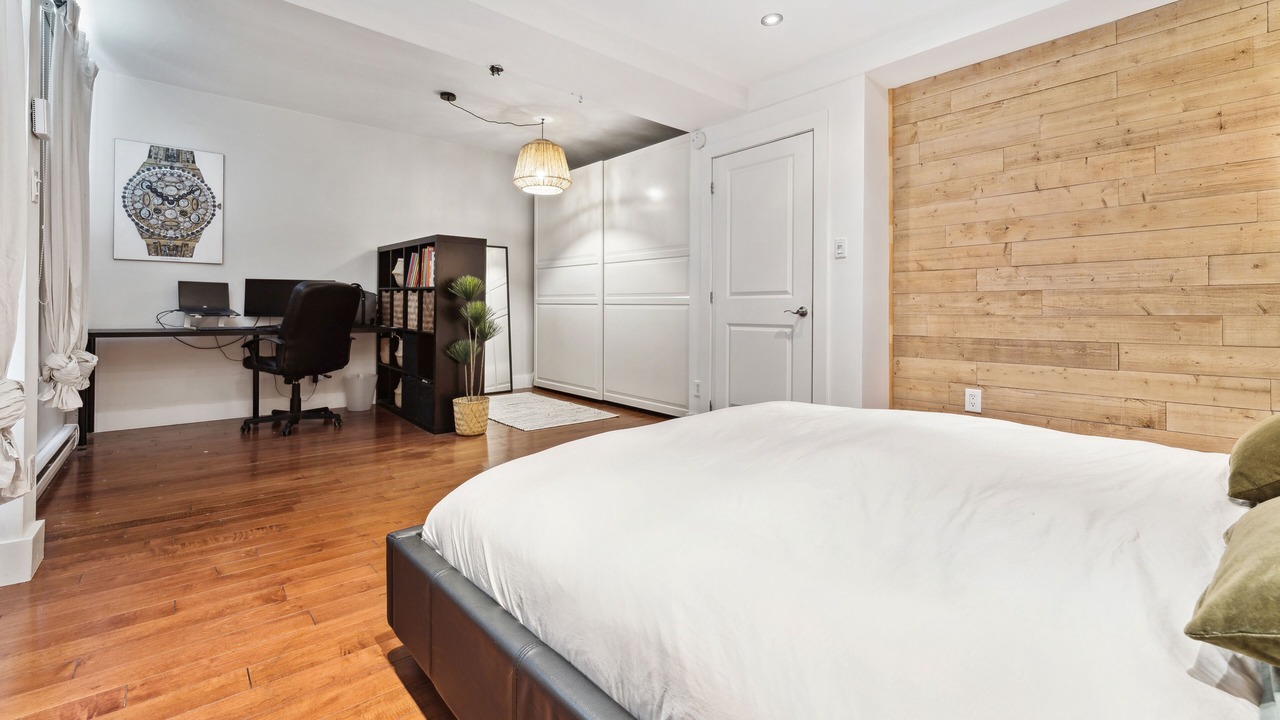 Photo of Bedroom in Hochelaga