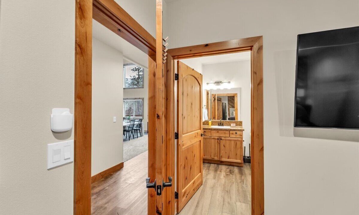 Photo of Others in Naches