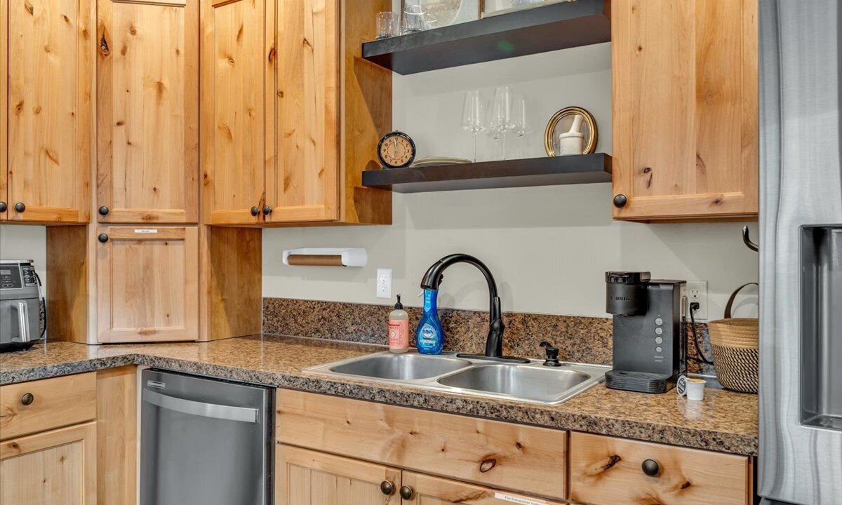 Photo of Kitchen in Naches