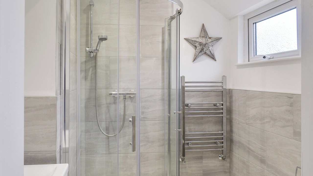 Photo of Bedroom in Newquay City Centre